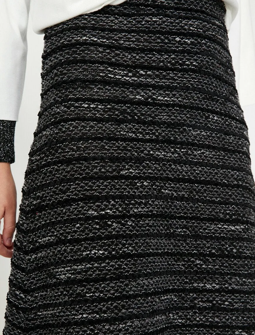 11968 Black Patterned Midi Skirt