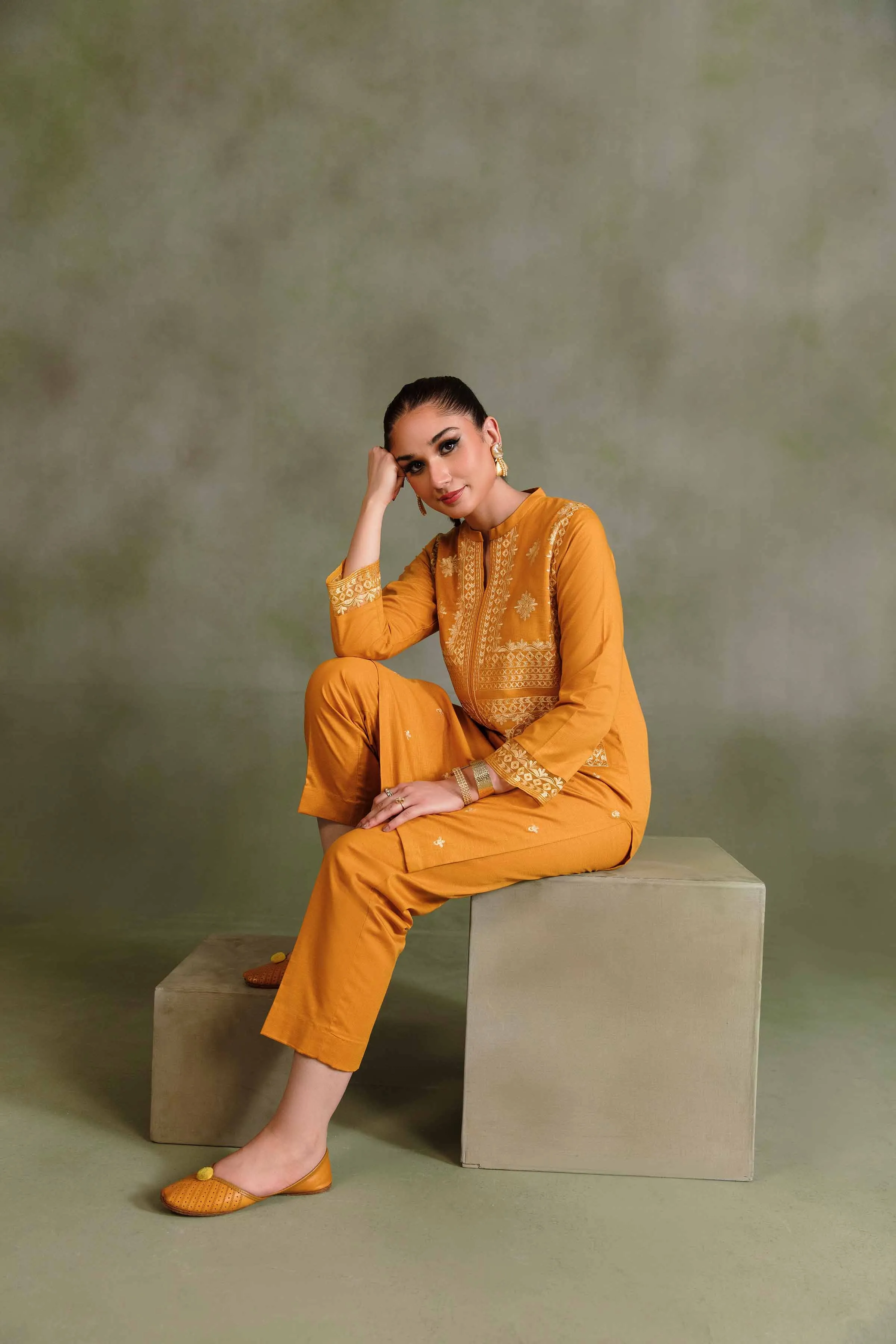 2 Piece - Dyed Embroidered Suit - PDW23-07
