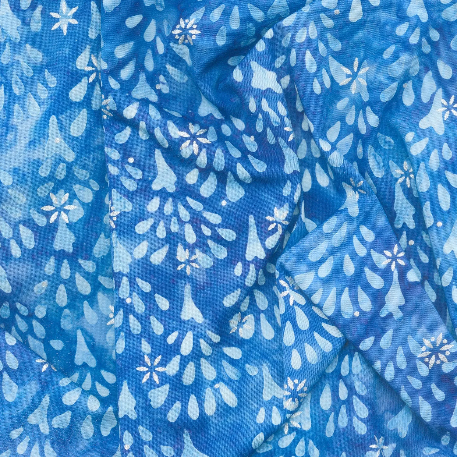 Artisan Batiks - Snowscape Trees Lake Metallic Yardage