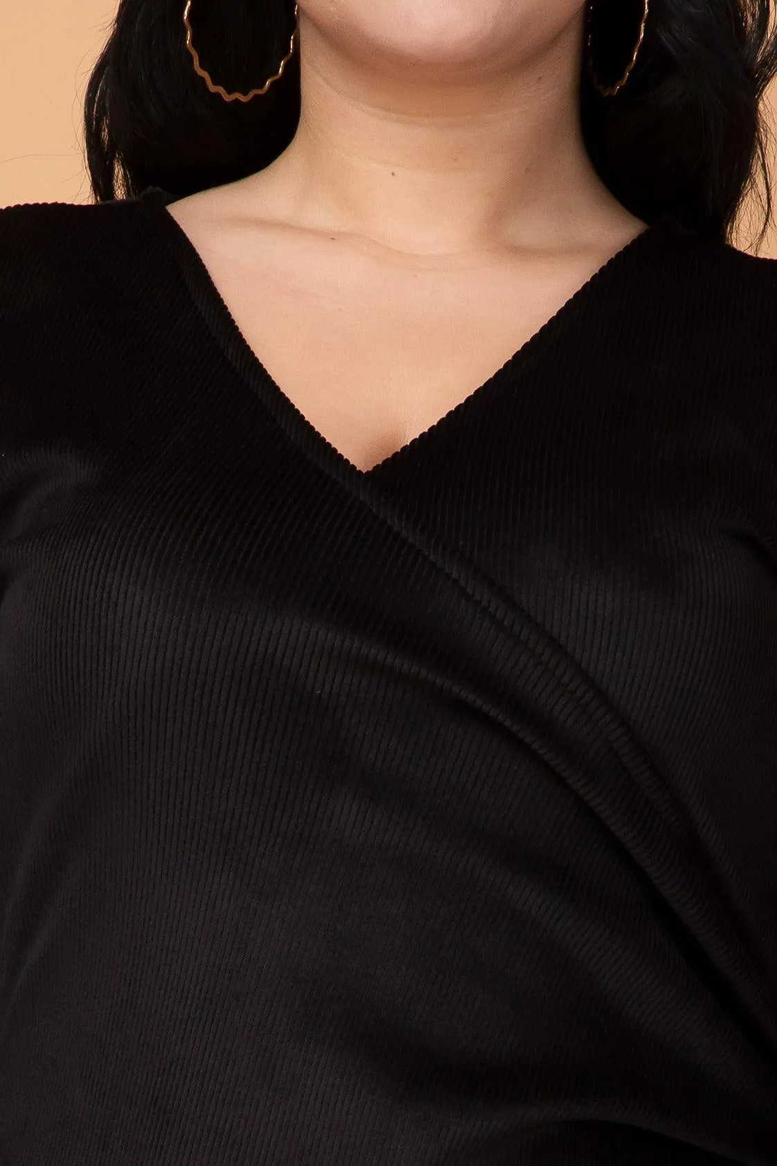 Black Solid Ribbed Knit Maxi Dress
