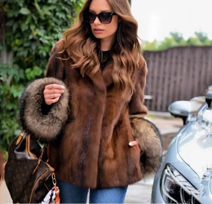 Luxury Fashion Mink Fur  With Fox Cuff Coat