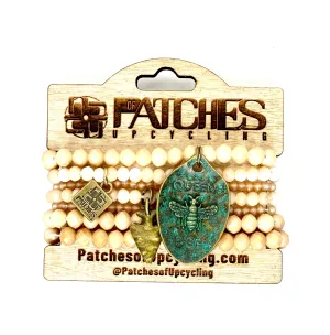 Stacked bracelet Queen Bee in cream beads