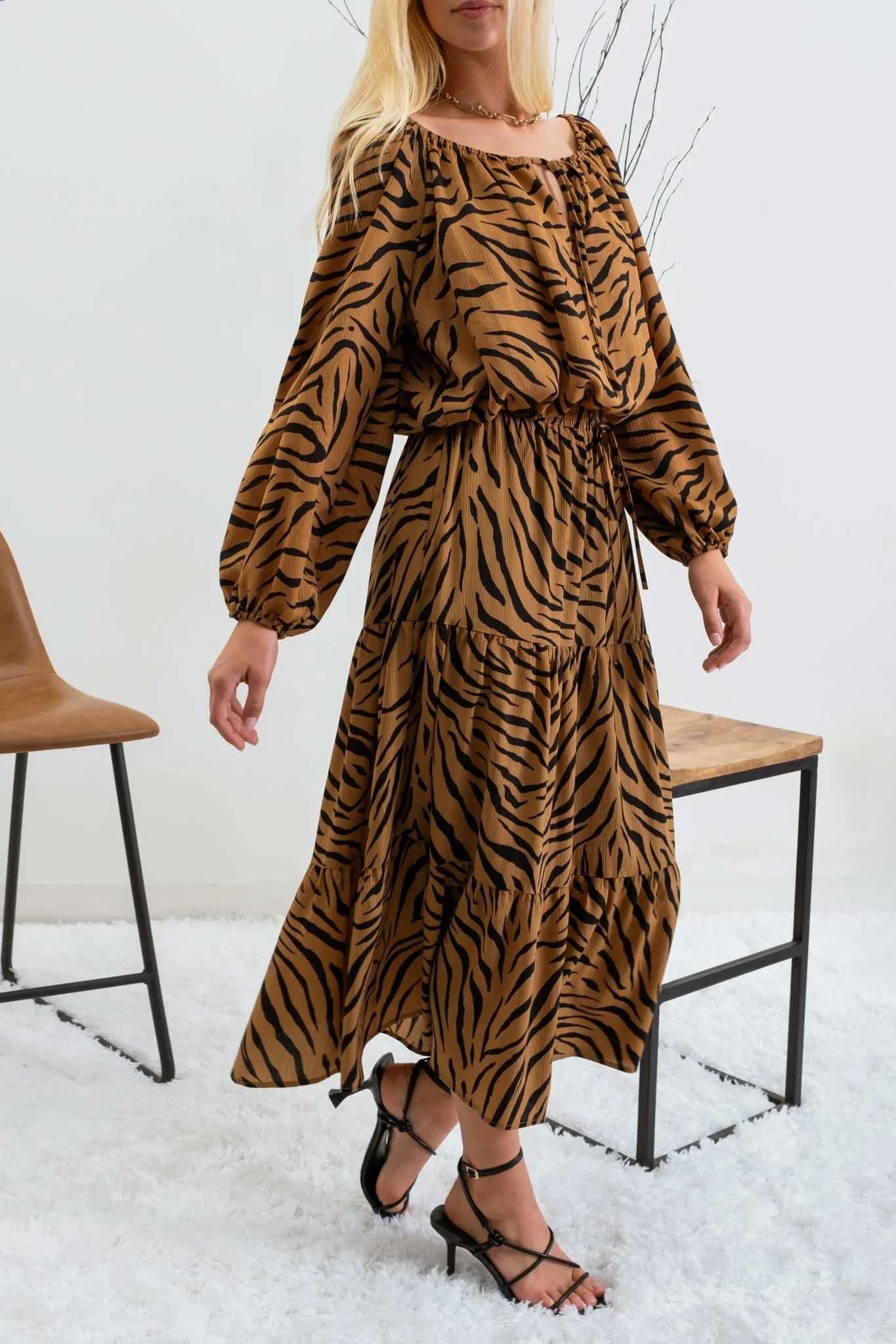 TIGER PRINT TIERED MIDI SKIRT