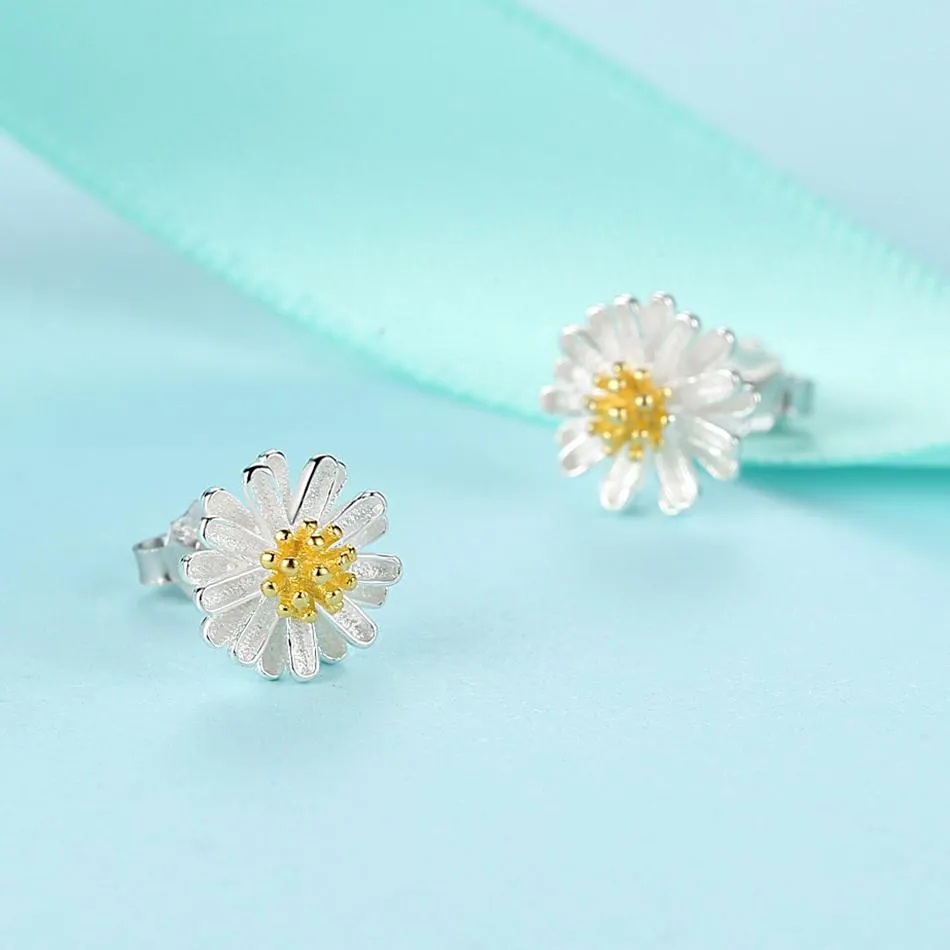 YE3150 925 Sterling Silver Pure Lovely Daisy Stud Earrings