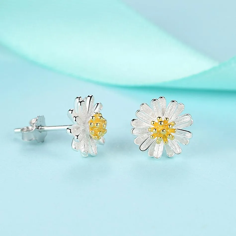 YE3150 925 Sterling Silver Pure Lovely Daisy Stud Earrings
